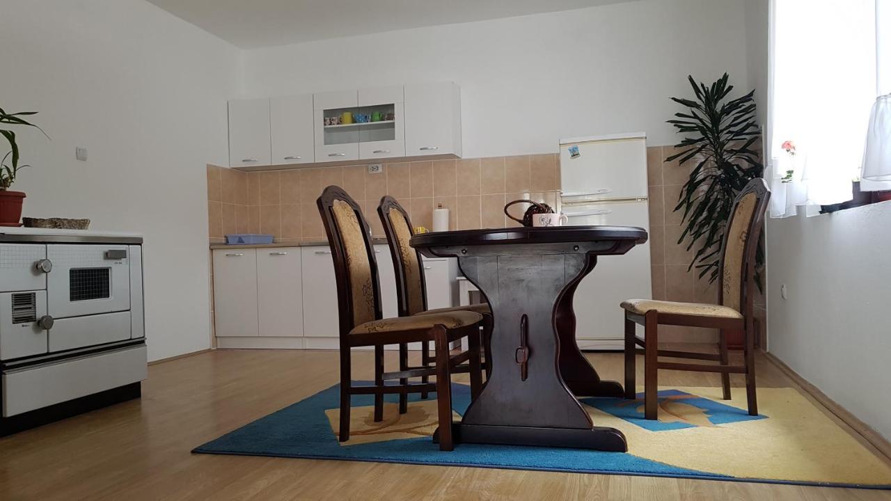 Apartman Jovanovic Apartment Баина Баща Екстериор снимка